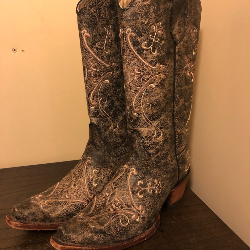 Circle G women’s size 8.5